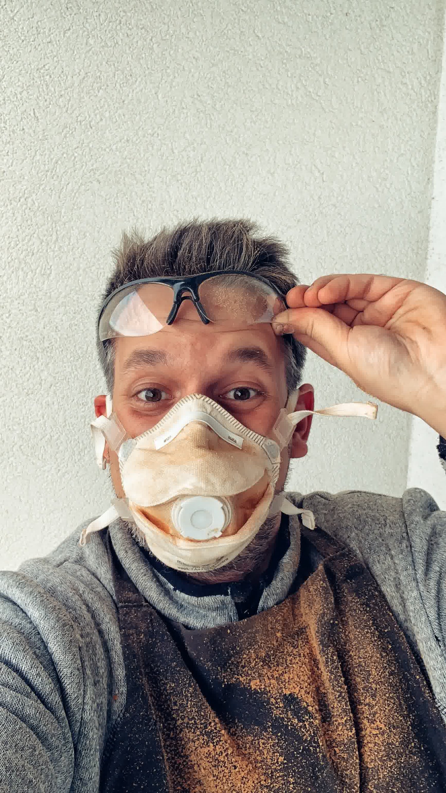 LOVECKY Leather – Jakub Lovecký, české brašnářství z Brna a tradiční výroba kožených doplňků z pravé přírodní kůže