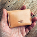 LOVECKY Leather kožená peněženka 52 velikost L – zadní strana, písková kůže